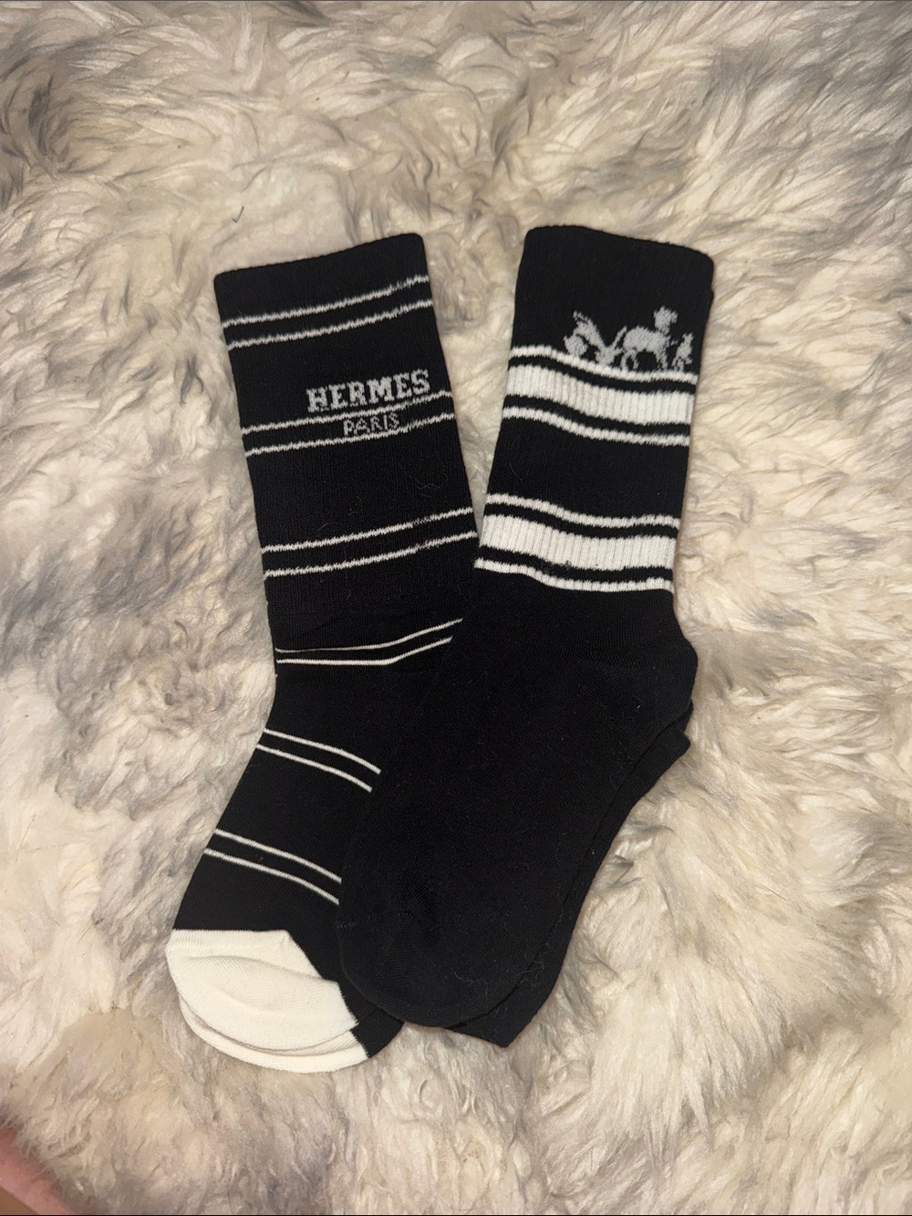Black & White women’s Crew Socks